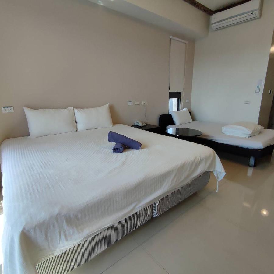 Hotel 墾丁秋莊會館 附限量停車位 不保證有位置 無法事先預留 背包房無車位 預訂後記得加line聯繫 Heng-ch'un Exteriér fotografie